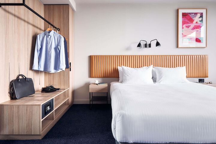 Room 18 of 75