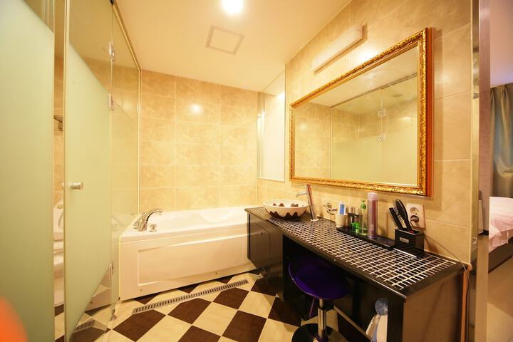 Bath Amenities