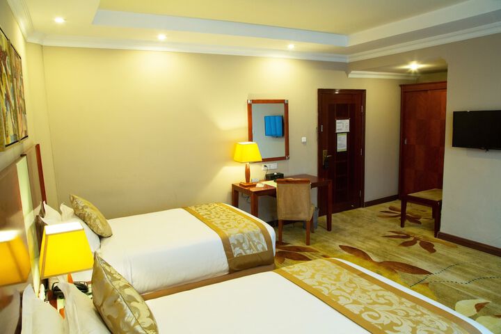 Room 30 of 75