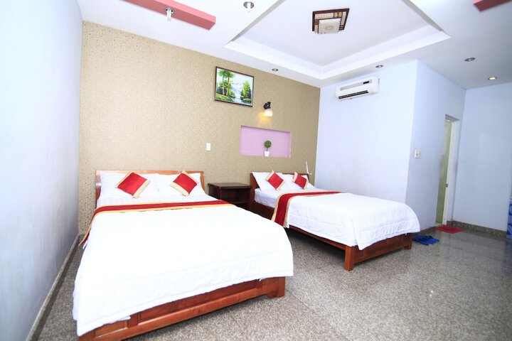 Room 12 of 56