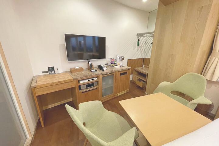 Room 25 of 72