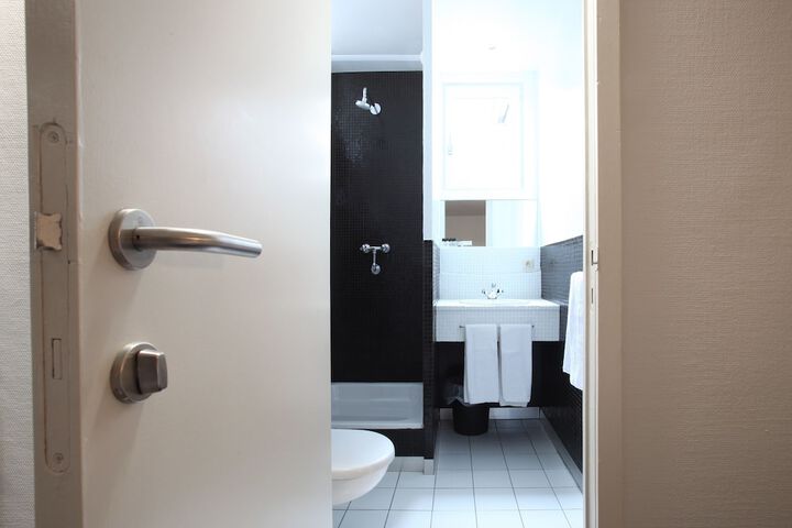 Clean Restrooms
