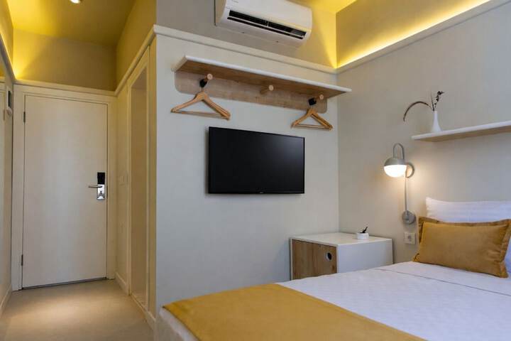 Room 40 of 67