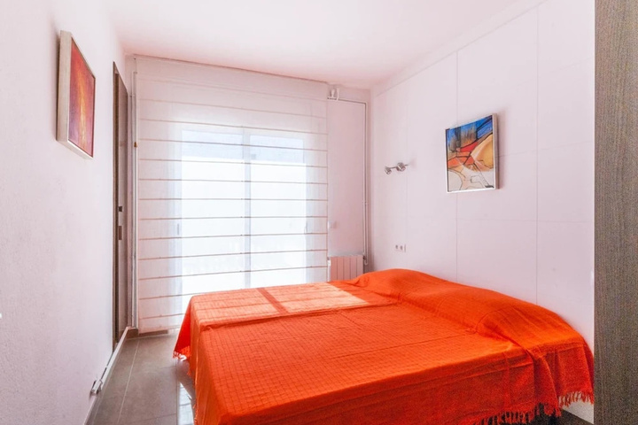 Room 5 of 22