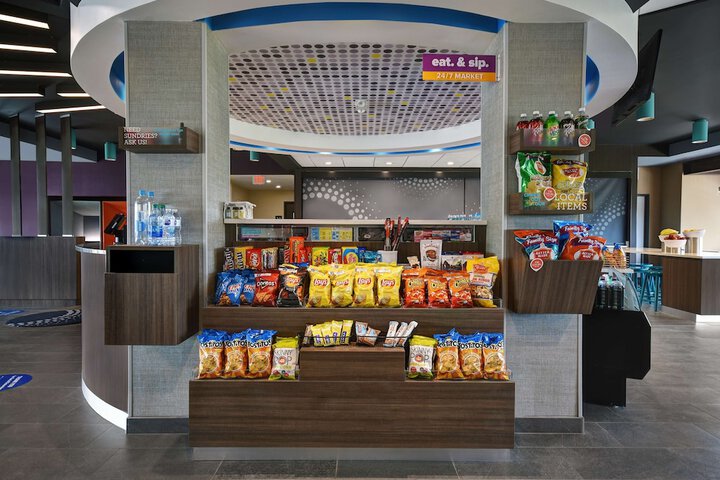 Snack bar
