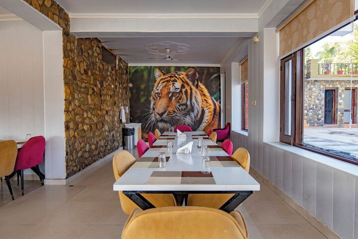 Dining 81 of 114