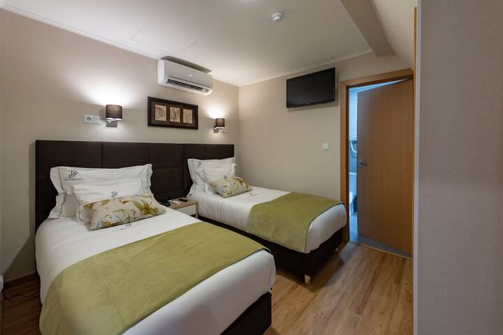 Room 55 of 79