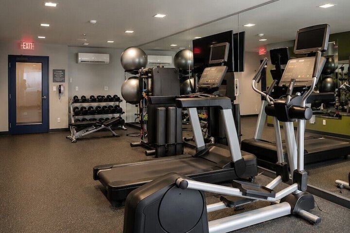 Hotel Gym Photos