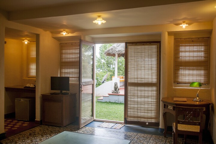 Room 21 of 63