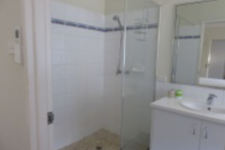 Room 125 of 144
