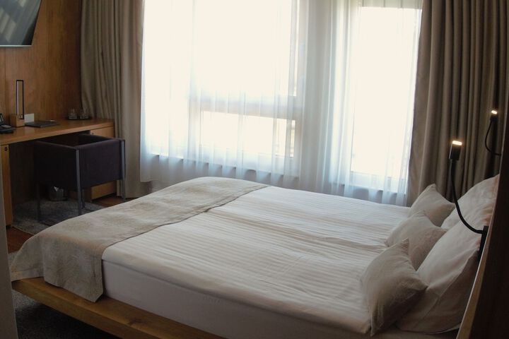 Room 17 of 45