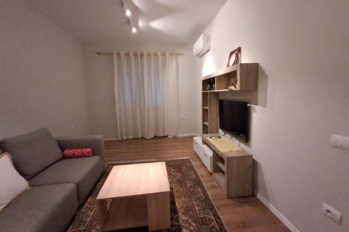 Room 11 of 19