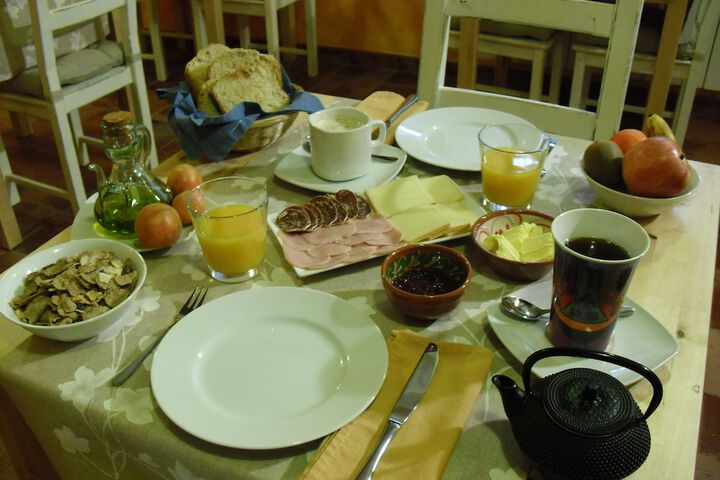 Dining 18 of 20