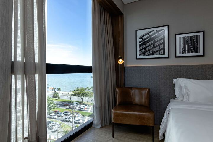 Room 58 of 159