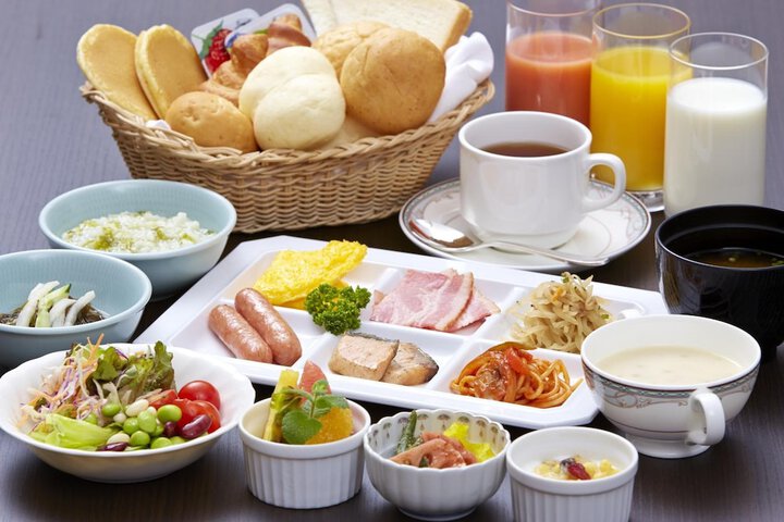 Dining Photos