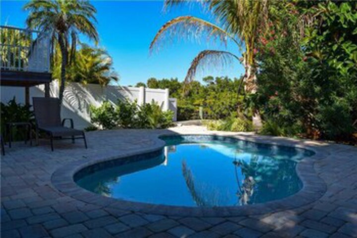 Lakeside Beach House in Holmes Beach, FL
