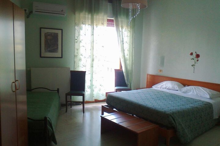 Room 14 of 54