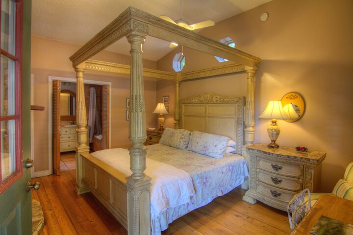 Room 22 of 58