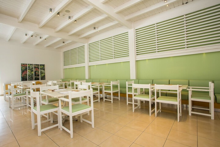 Dining 105 of 154