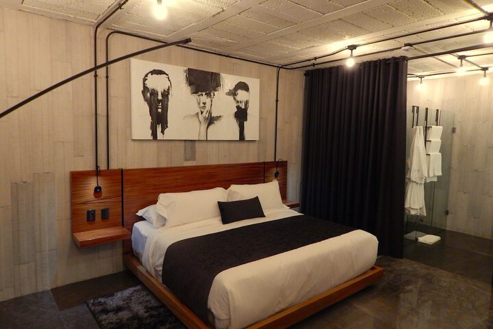 Room 31 of 51