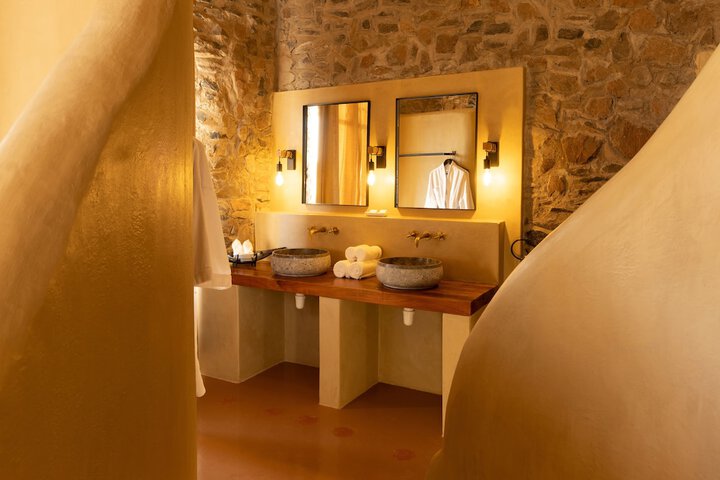 Bathroom Interior Photo