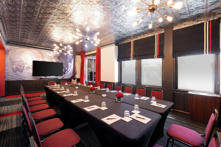Meeting facility