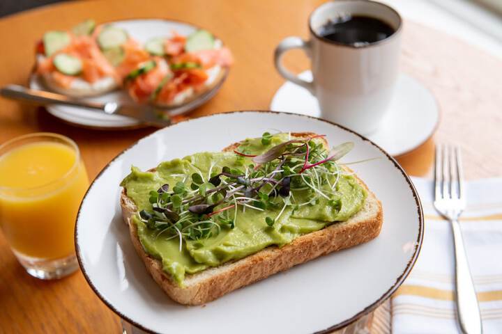 Breakfast meal