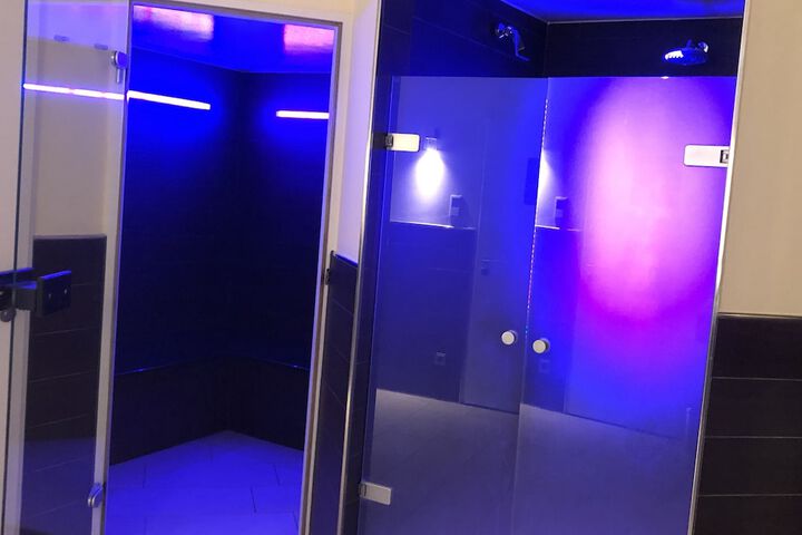 Room 42 of 47