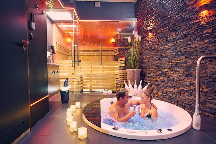 Spa 55 of 77