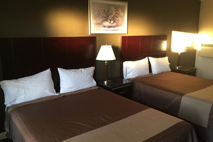 Room 16 of 51