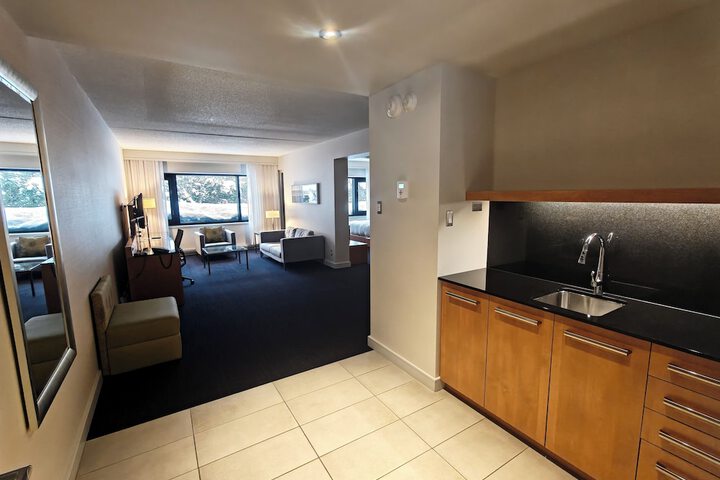 Room 18 of 46