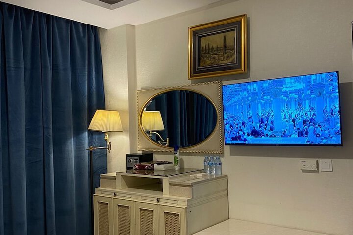 Room 7 of 15