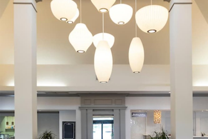 Entrance & Lobby