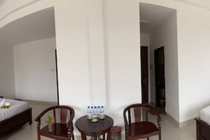 Room 19 of 73