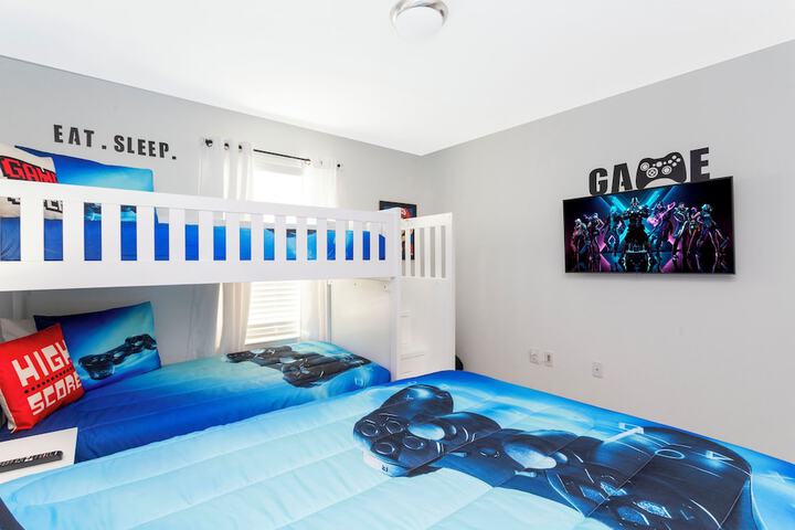 Room 29 of 61