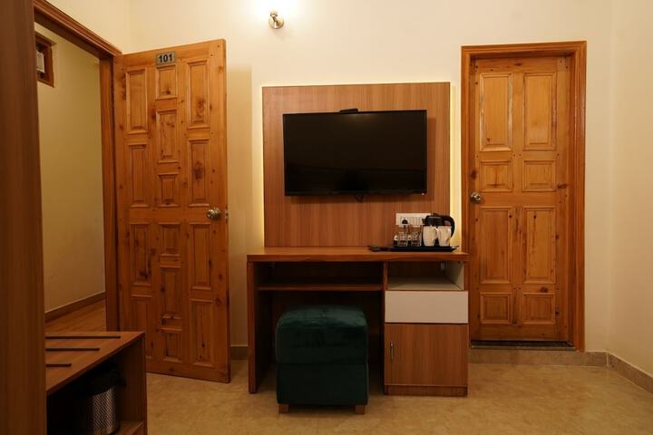 Room 11 of 68