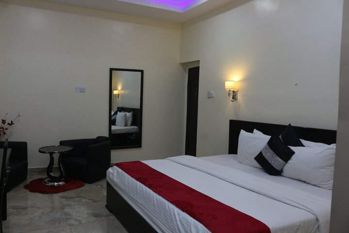 Room 7 of 21