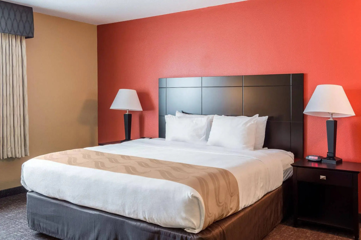 guest_rooms
