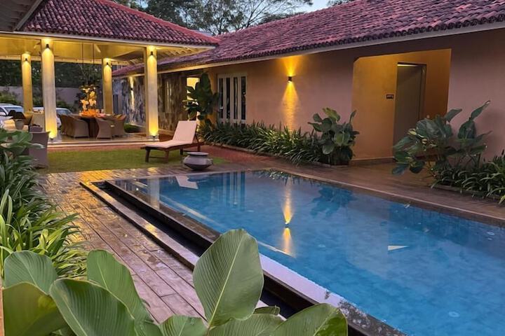 Pool 34 of 71