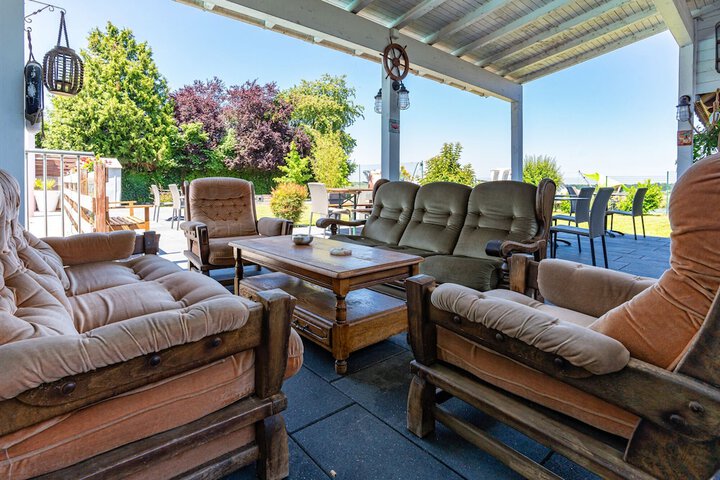Terrace/Patio 21 of 62