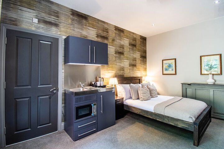Room 20 of 92