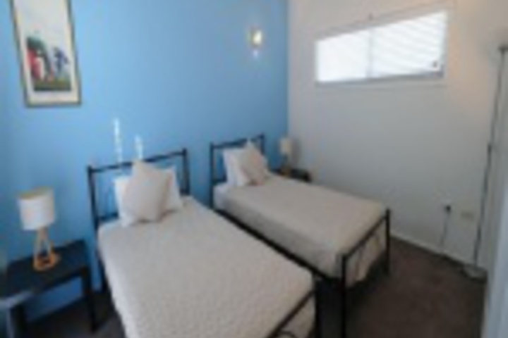 Room 49 of 192