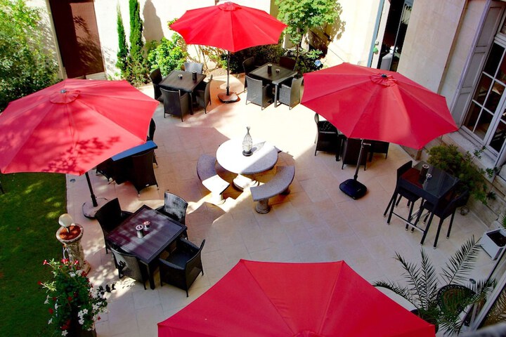 Terrace/Patio 19 of 44