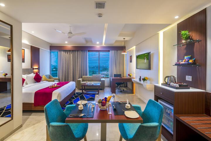 Room 13 of 21