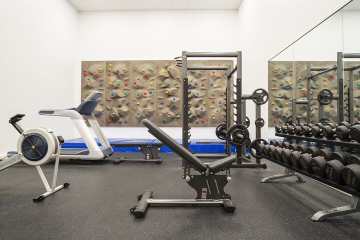 Gym & Fitness
