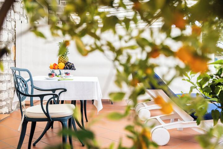 Terrace/Patio 27 of 65