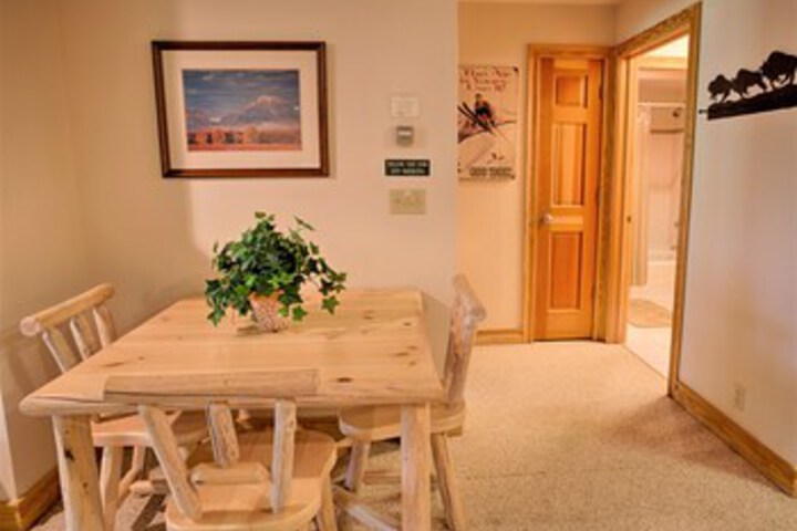 Room 37 of 117
