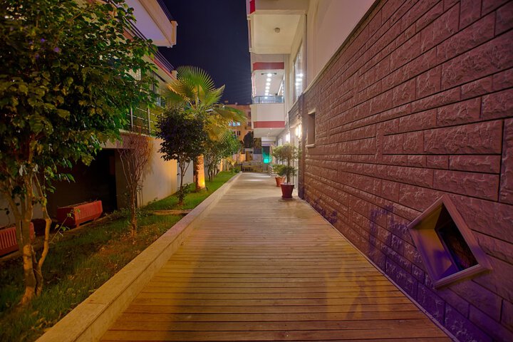 Hotel 74 of 83