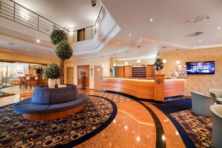 Hotel Interior 7 of 179