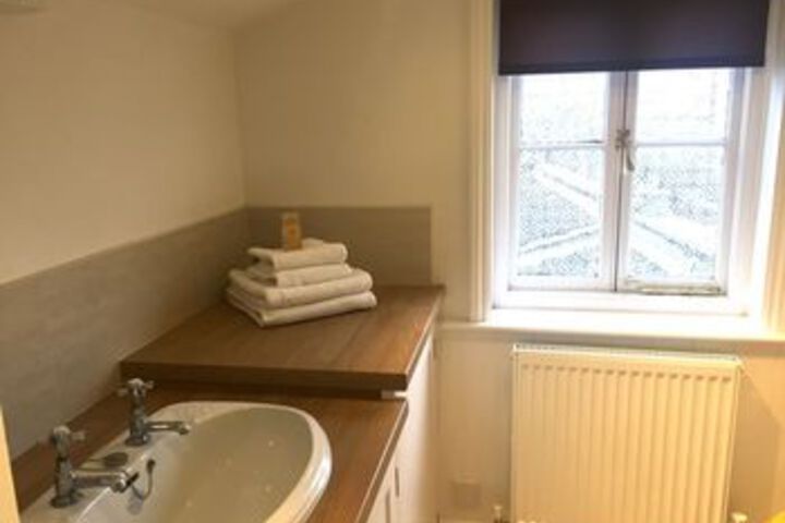 Room 2 of 14
